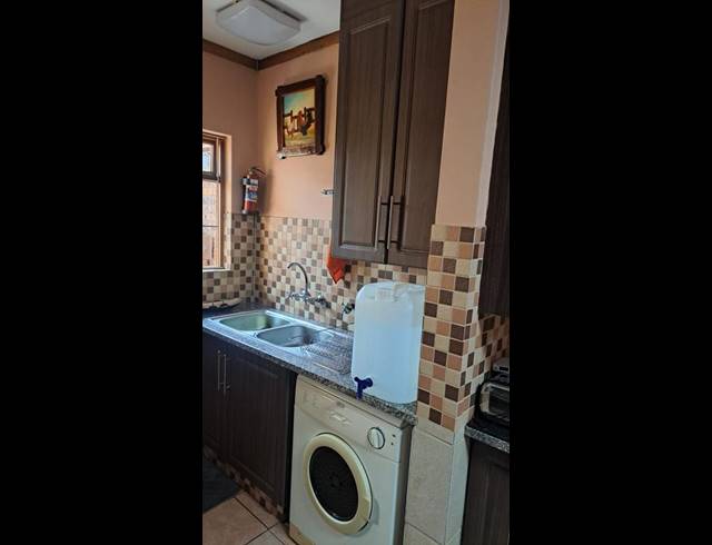 3 BEDROOM HOUSE FOR SALE IN GHOLFSIG